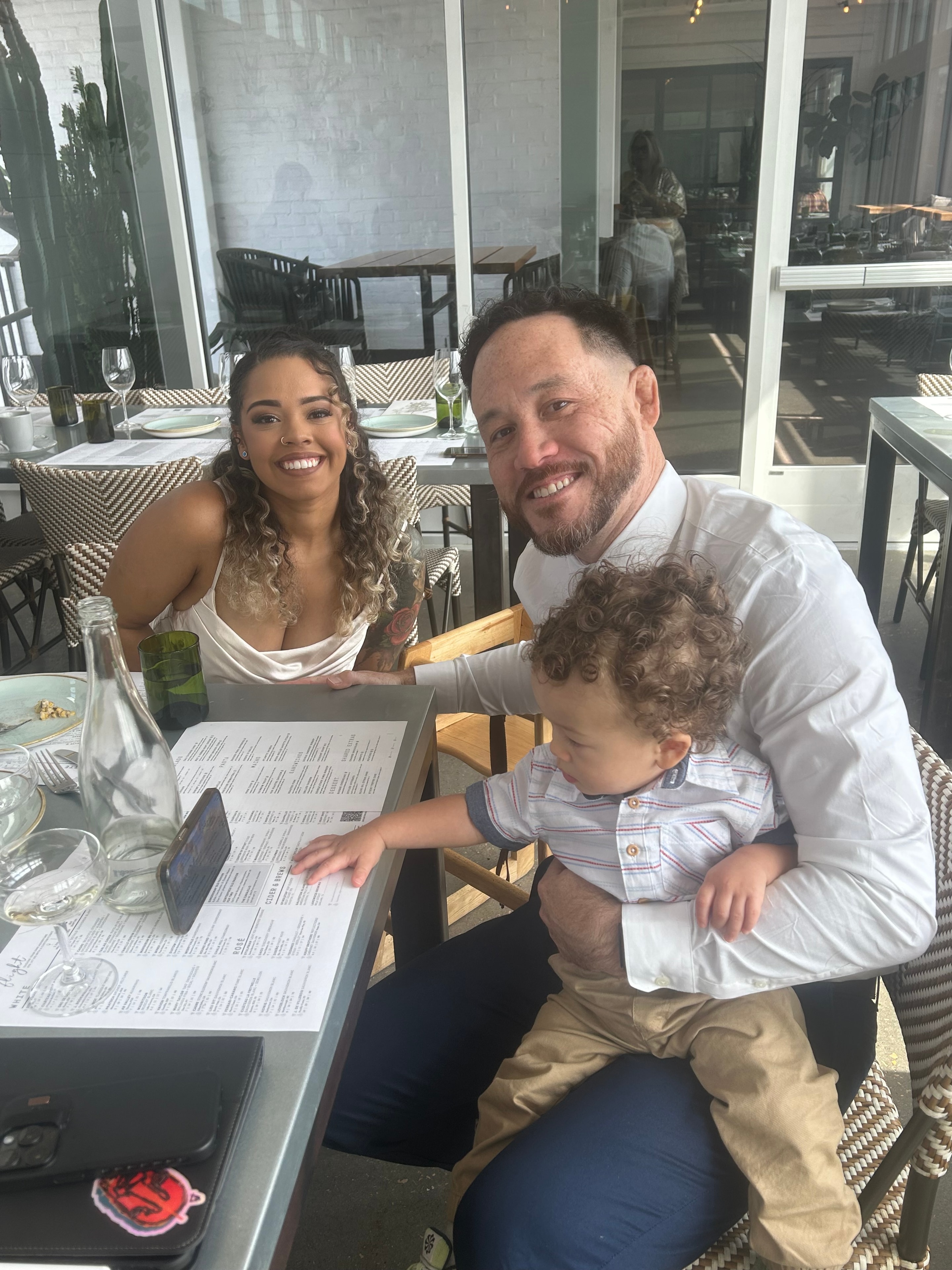 Intimate family restaurant wedding celebration in Houston with Apostille Ease officiant